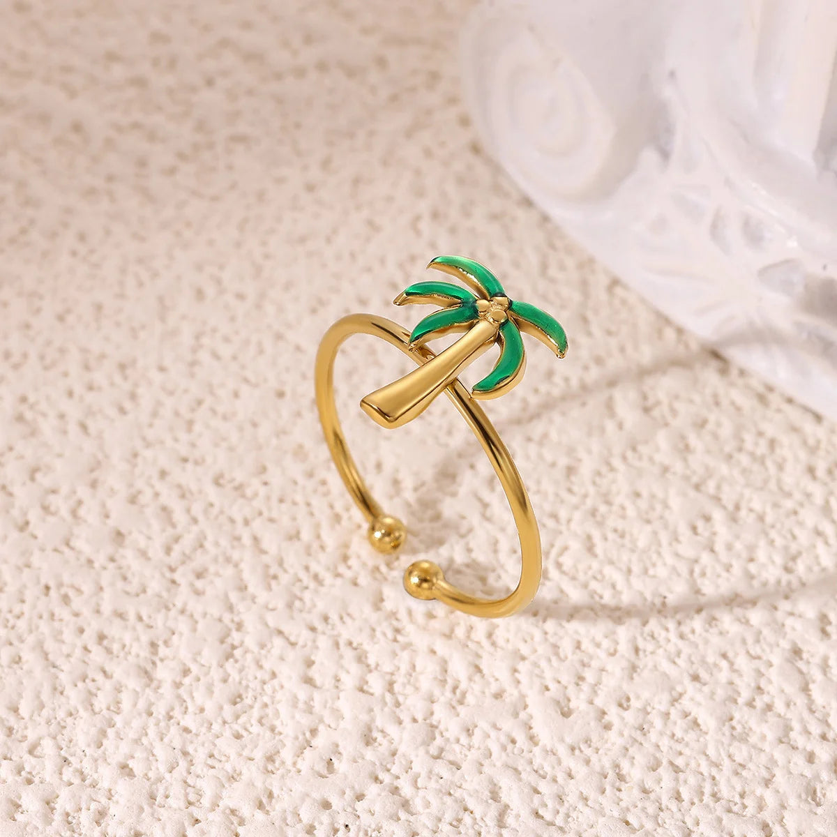 Dainty Daisy Flower Ring with Zircon — Adjustable Gold Ring